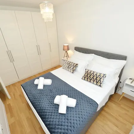 Apartman Sol 扎达尔