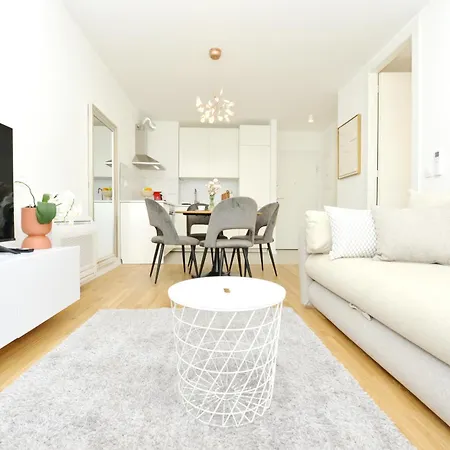 Apartman Sol شقة زادار